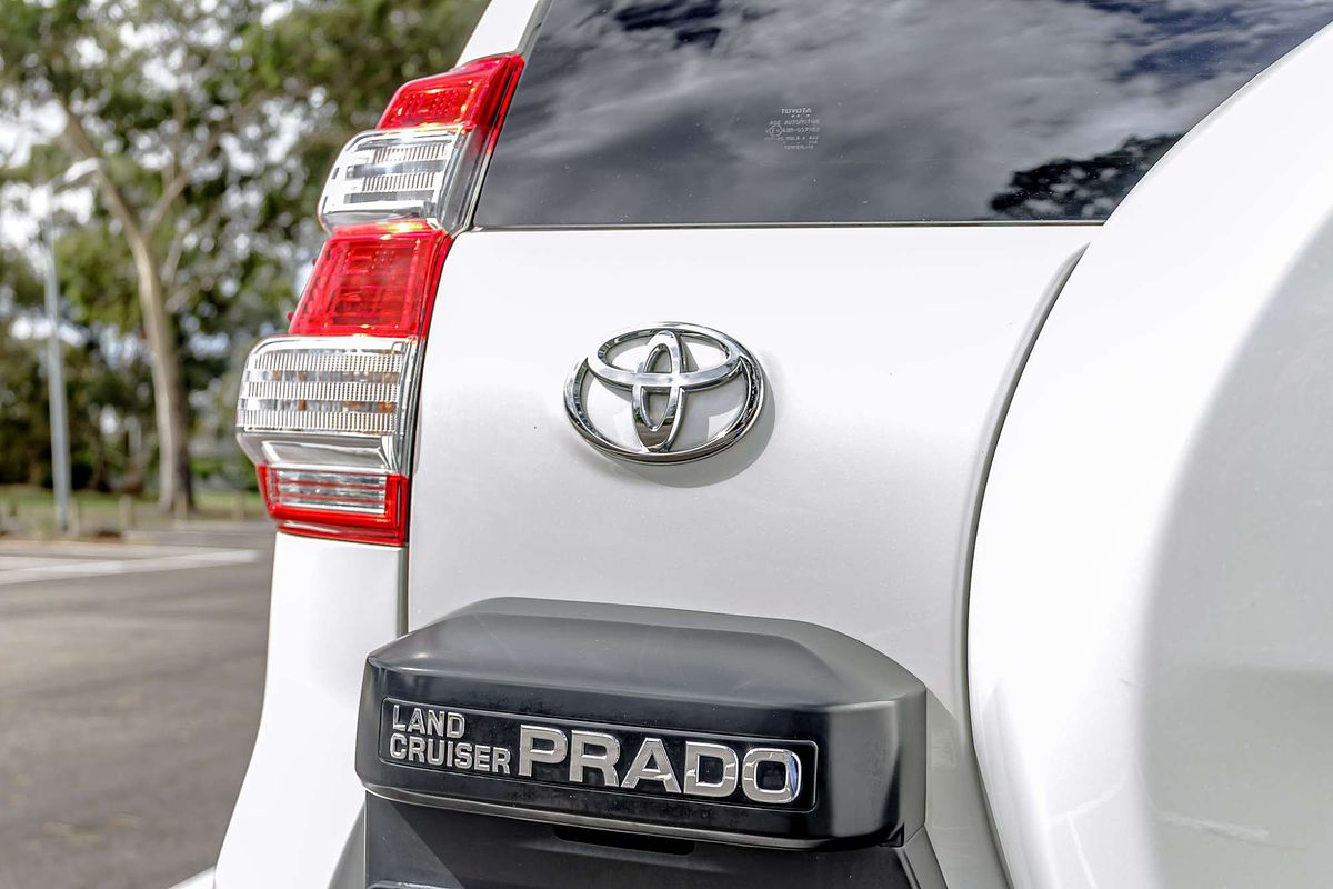 2015 Toyota Landcruiser Prado Kakadu GDJ150R