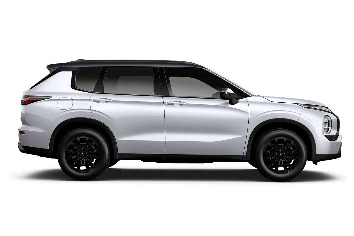 2025 Mitsubishi Outlander LS ZM