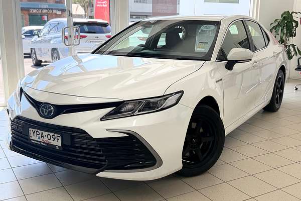2024 Toyota Camry Ascent AXVH70R