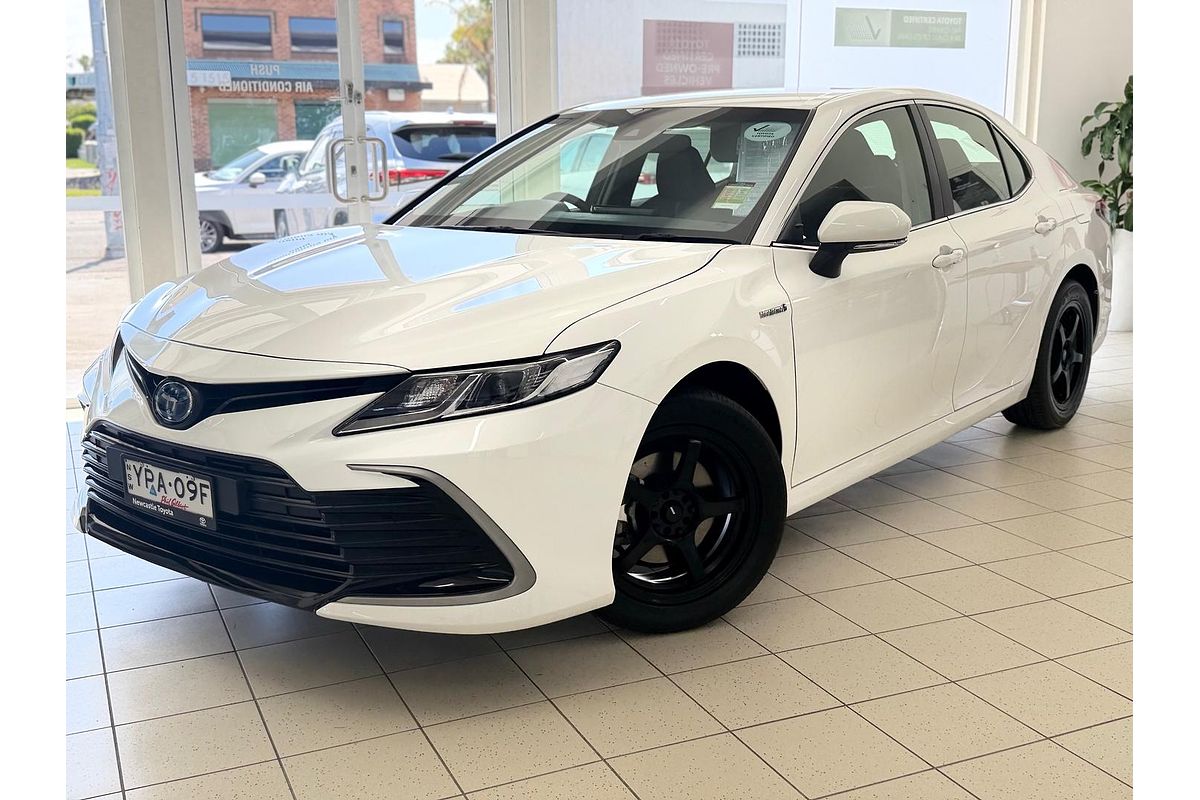 2024 Toyota Camry Ascent AXVH70R