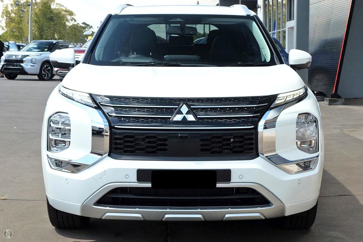2025 Mitsubishi Outlander PHEV Exceed ZM