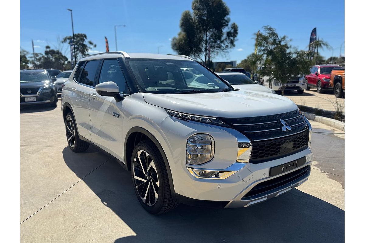 2026 Mitsubishi Outlander PHEV Aspire ZM