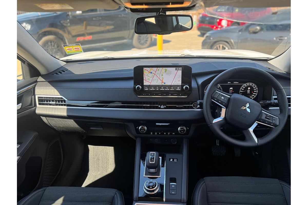 2026 Mitsubishi Outlander PHEV Aspire ZM