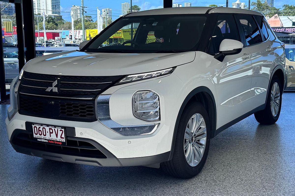 2021 Mitsubishi Outlander ES ZM
