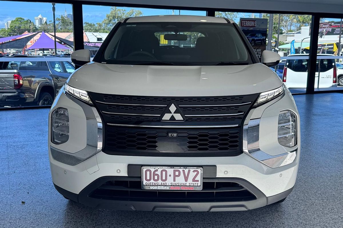 2021 Mitsubishi Outlander ES ZM