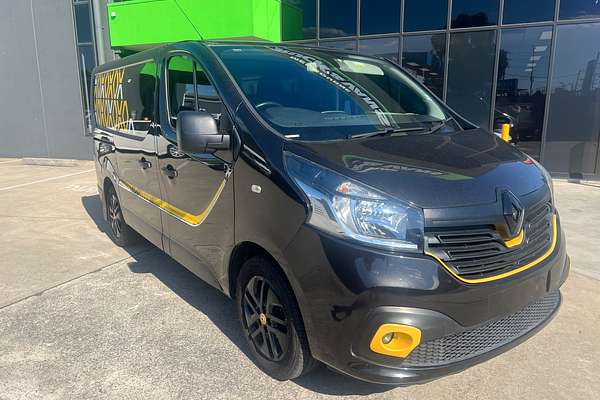 2017 Renault Trafic Formula Edition X82 SWB Low Roof