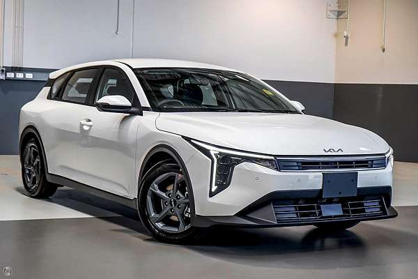 2025 Kia K4 S CL4m