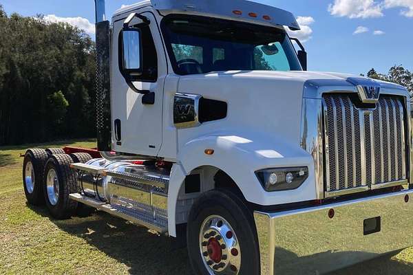 2023 Western Star 49X Day