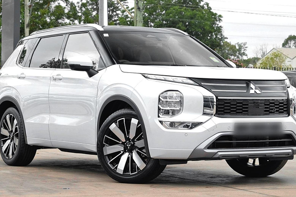 2025 Mitsubishi Outlander Exceed Tourer ZM AWD