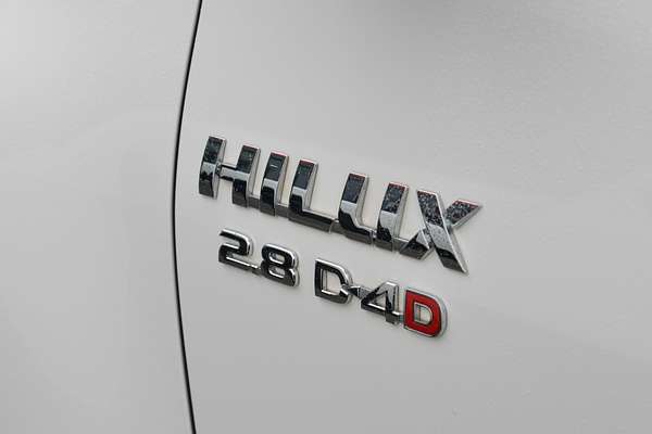 2025 Toyota Hilux SR GUN126R 4X4 thumb-20