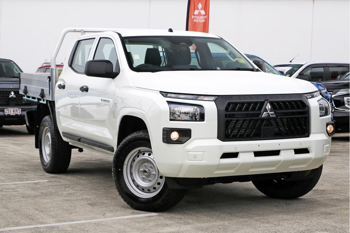 2025 Mitsubishi Triton GLX MV 4X4