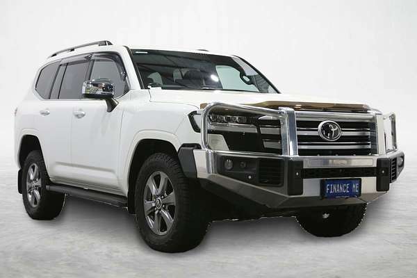 2021 Toyota Landcruiser Sahara FJA300R