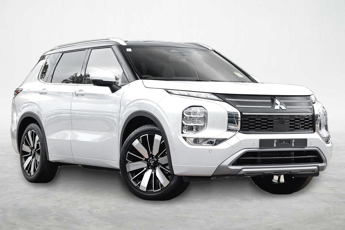2025 Mitsubishi Outlander Exceed Tourer ZM