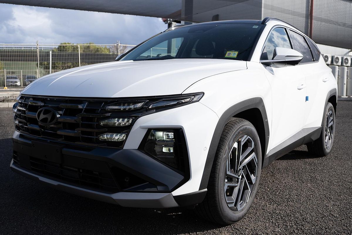 2026 Hyundai Tucson Hybrid Premium NX4.V4