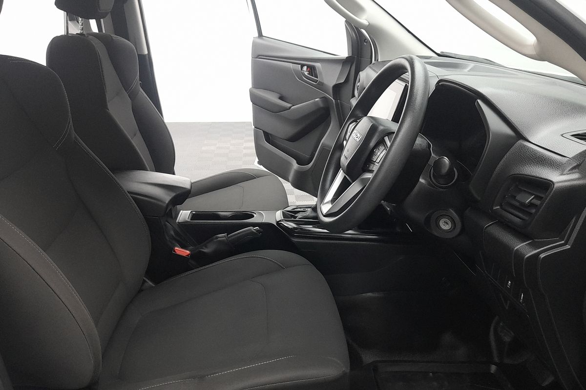 2021 Isuzu D-MAX SX High Ride Rear Wheel Drive