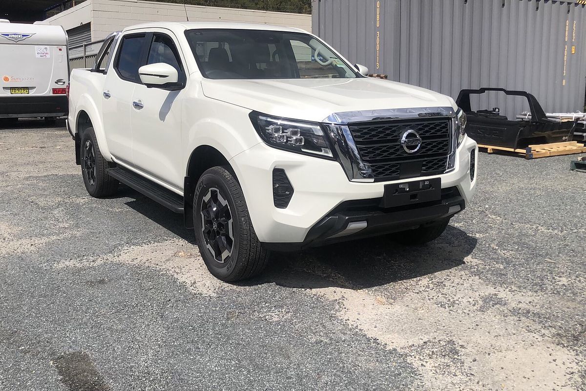 2025 Nissan Navara ST-X D23 4X4