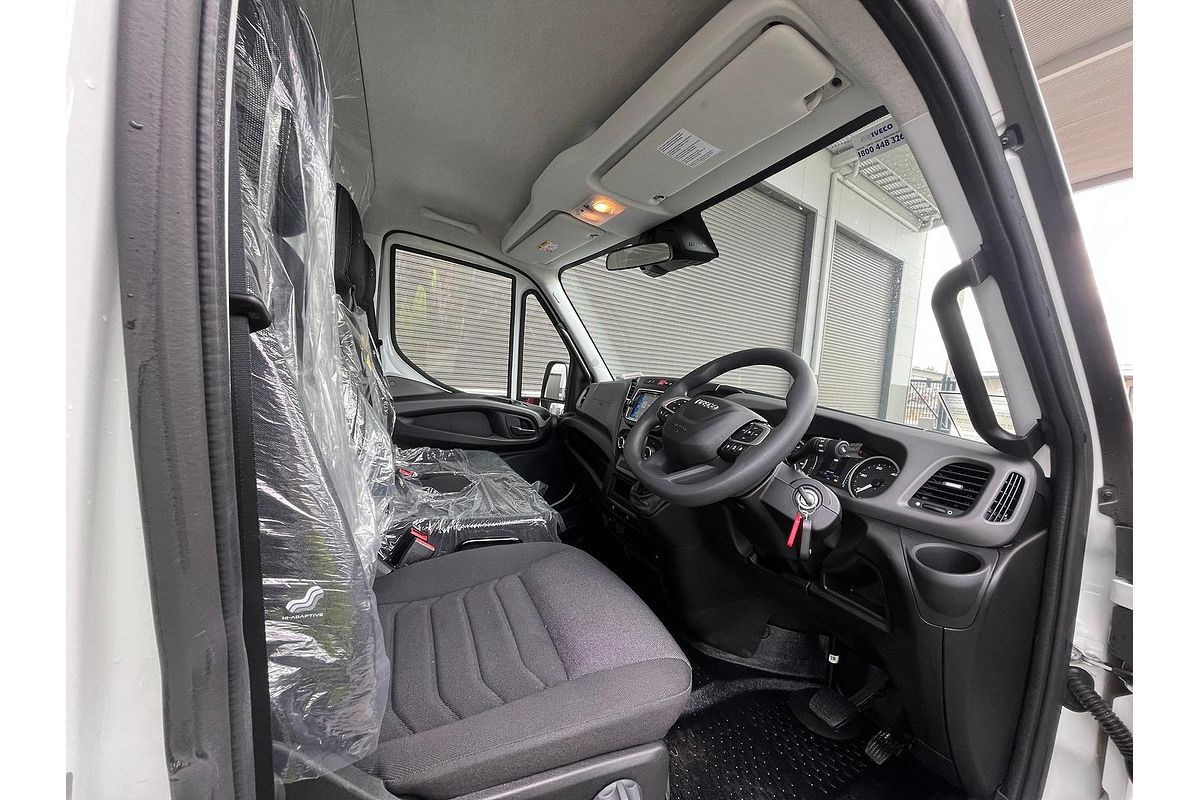 2025 IVECO Daily 45C18 Tradie Made image 18