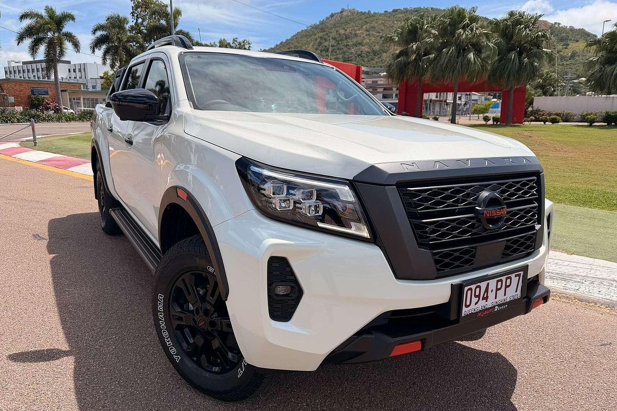2025 Nissan Navara PRO-4X D23 4X4