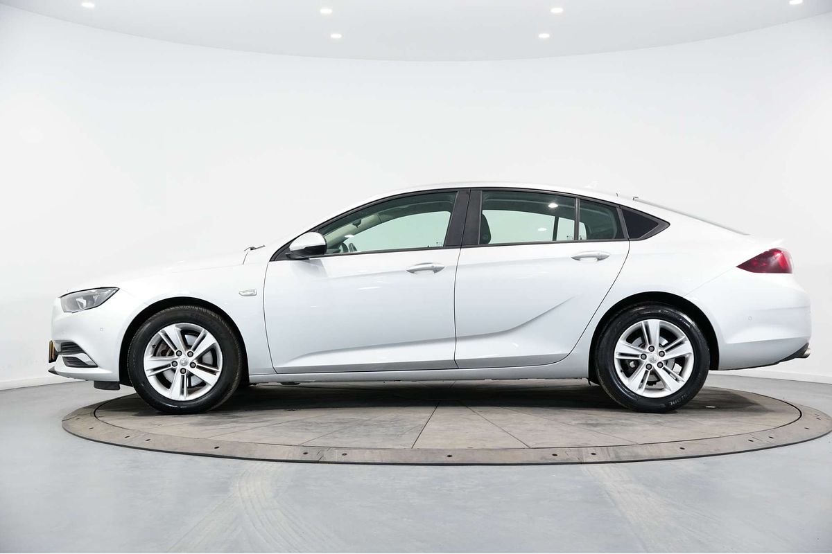 2020 Holden Commodore LT ZB