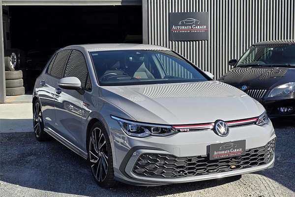 2022 Volkswagen Golf GTI 8