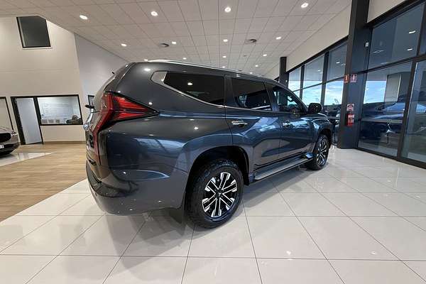 2021 Mitsubishi Pajero Sport Exceed QF thumb-7