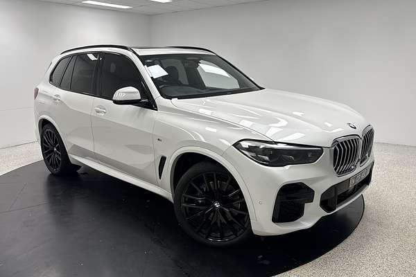 2022 BMW X5 xDrive40i M Sport G05