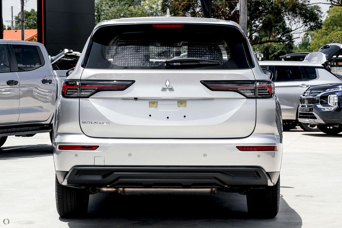 2026 Mitsubishi Outlander ES ZM