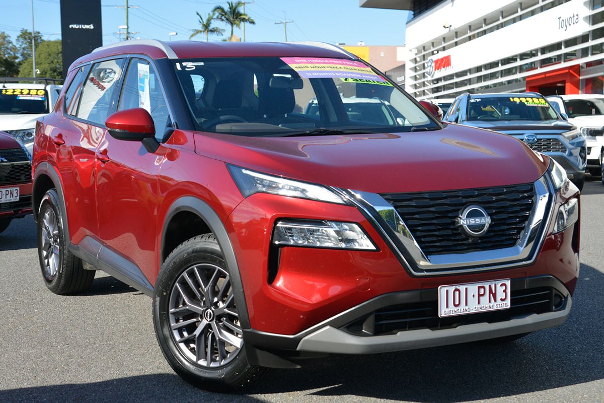 2024 Nissan X-TRAIL ST T33