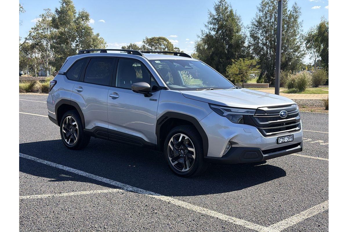 2025 Subaru Forester Hybrid S6