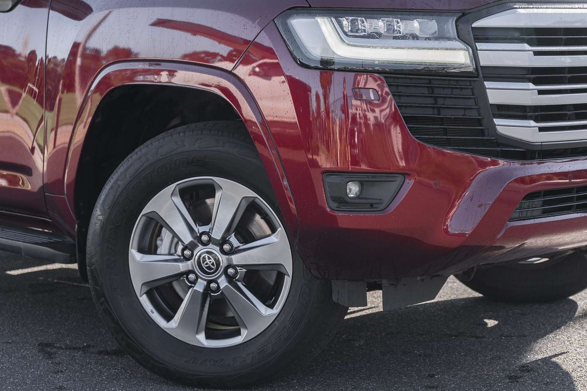 2023 Toyota Landcruiser VX FJA300R