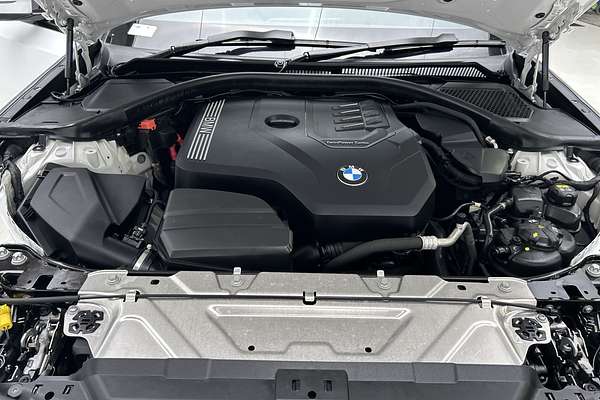 2022 BMW 3 Series 330i M Sport G20 thumb-10