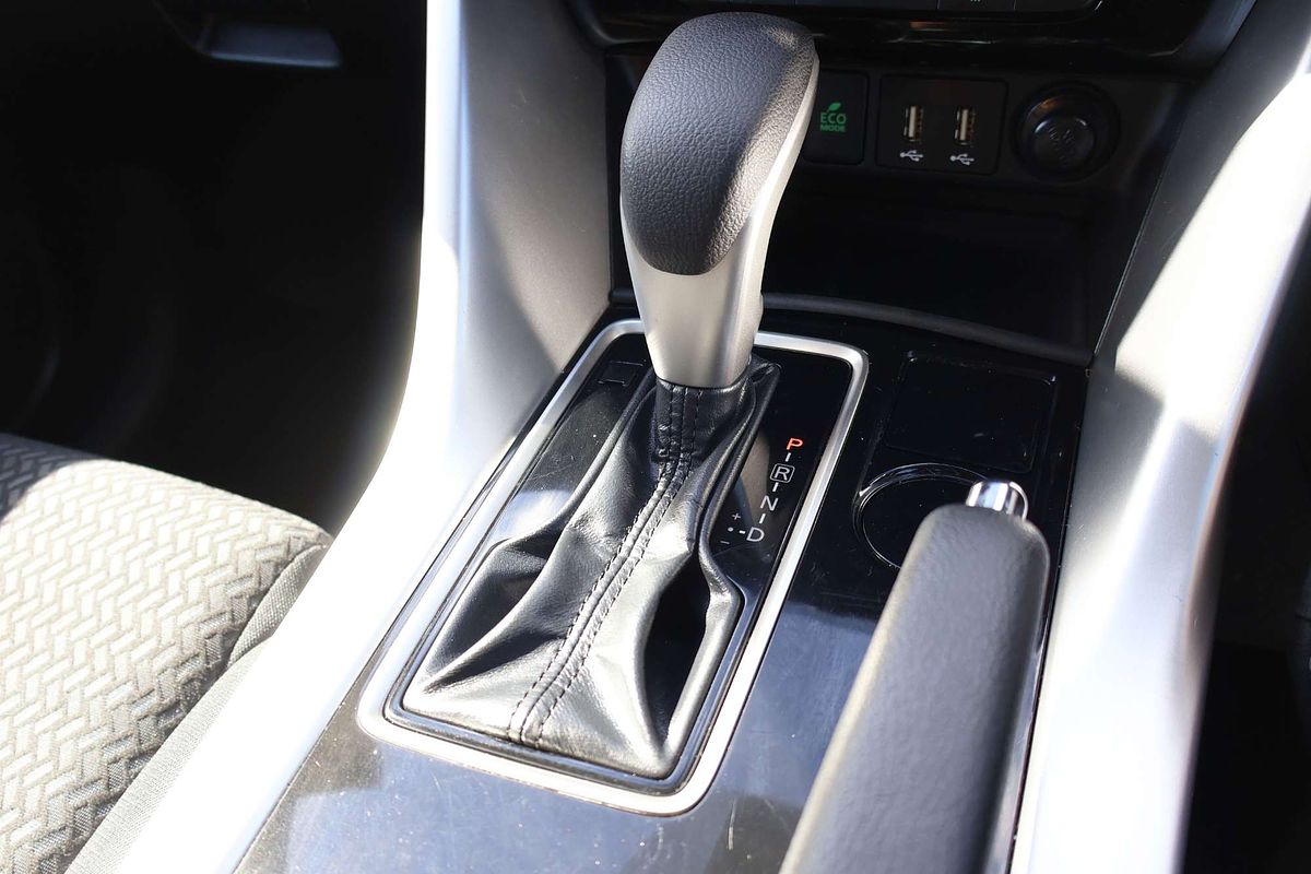 2024 Mitsubishi Eclipse Cross ES YB