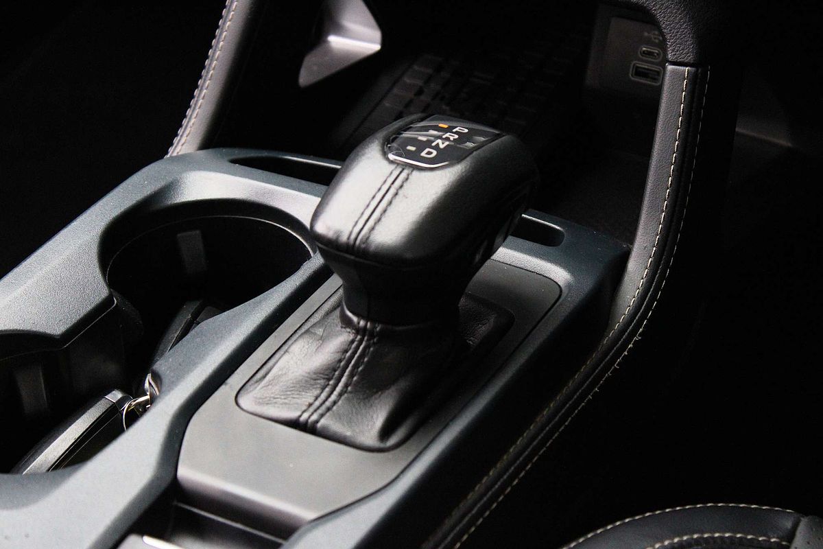 2025 Ford Everest Ambiente 2.0L