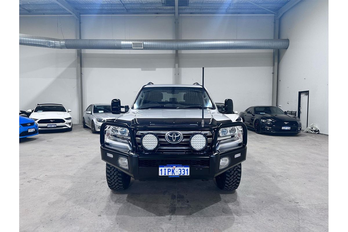 2016 Toyota Landcruiser GXL VDJ200R