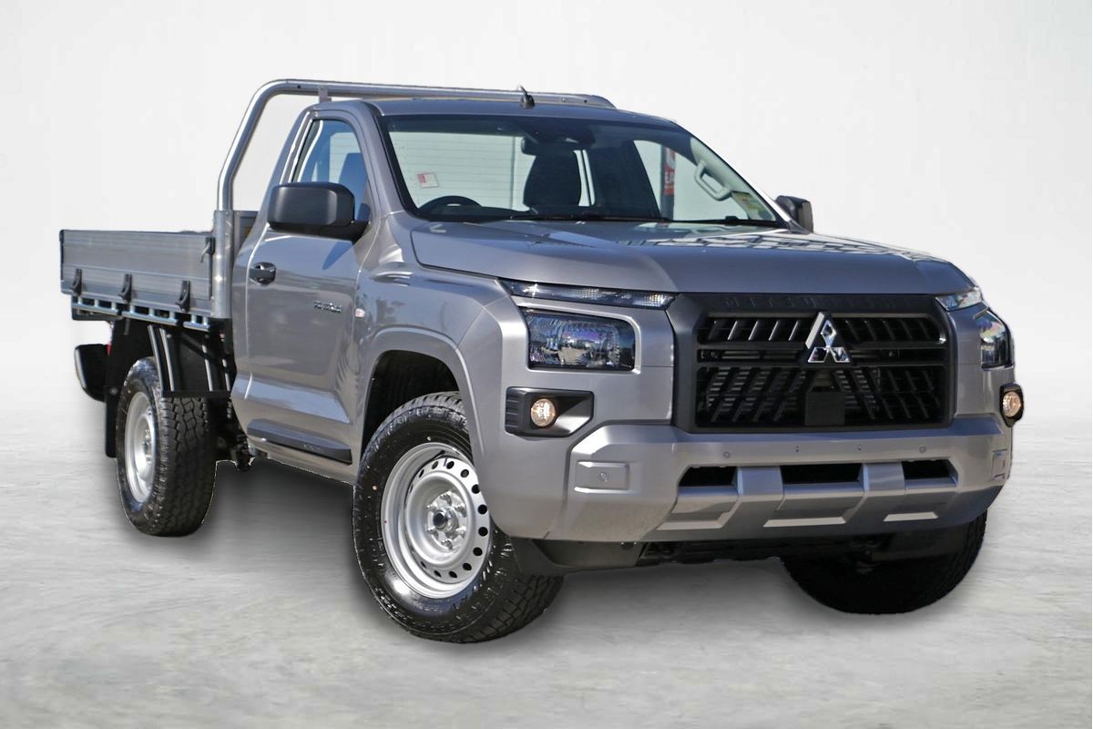 2025 Mitsubishi Triton GLX MV 4X4
