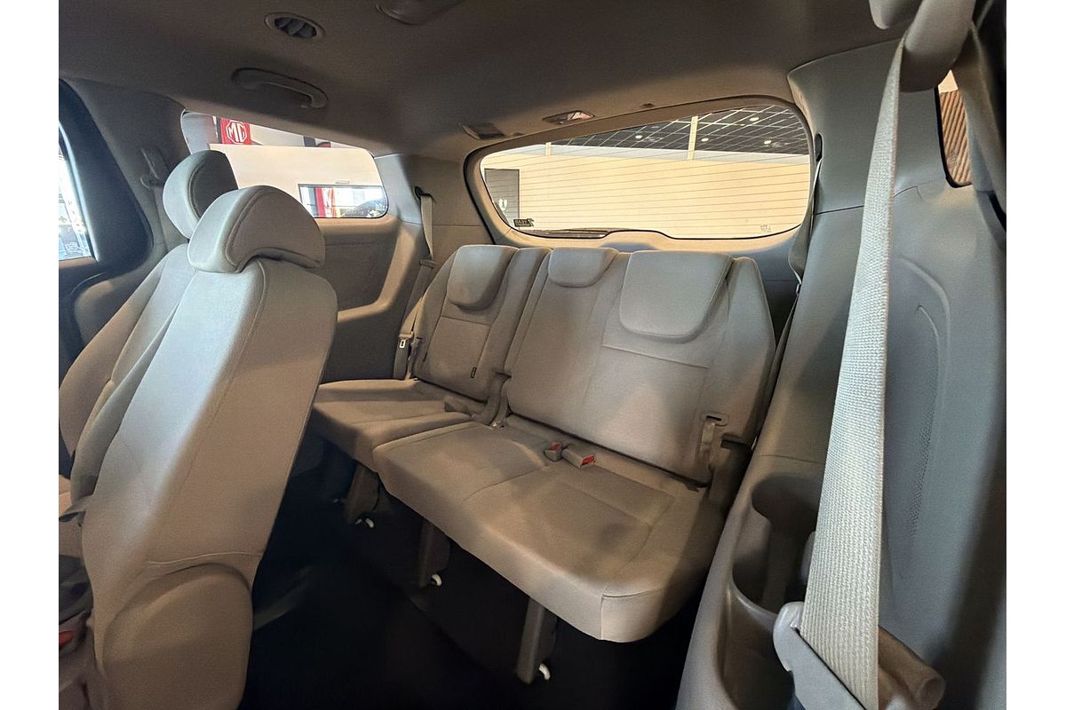 2020 Kia Carnival S KA4