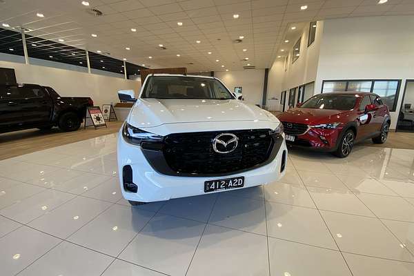2025 Mazda BT-50 XTR TF 4X4 thumb-2