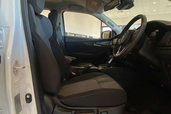 2025 Mazda BT-50 XTR TF 4X4 thumb-21