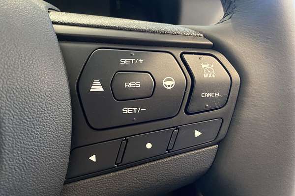 2025 Mazda BT-50 XTR TF 4X4 thumb-23