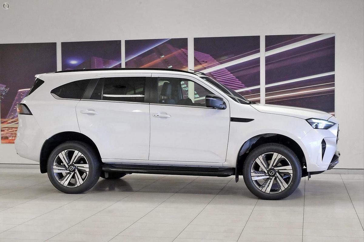 2025 Isuzu MU-X LS-T image 3
