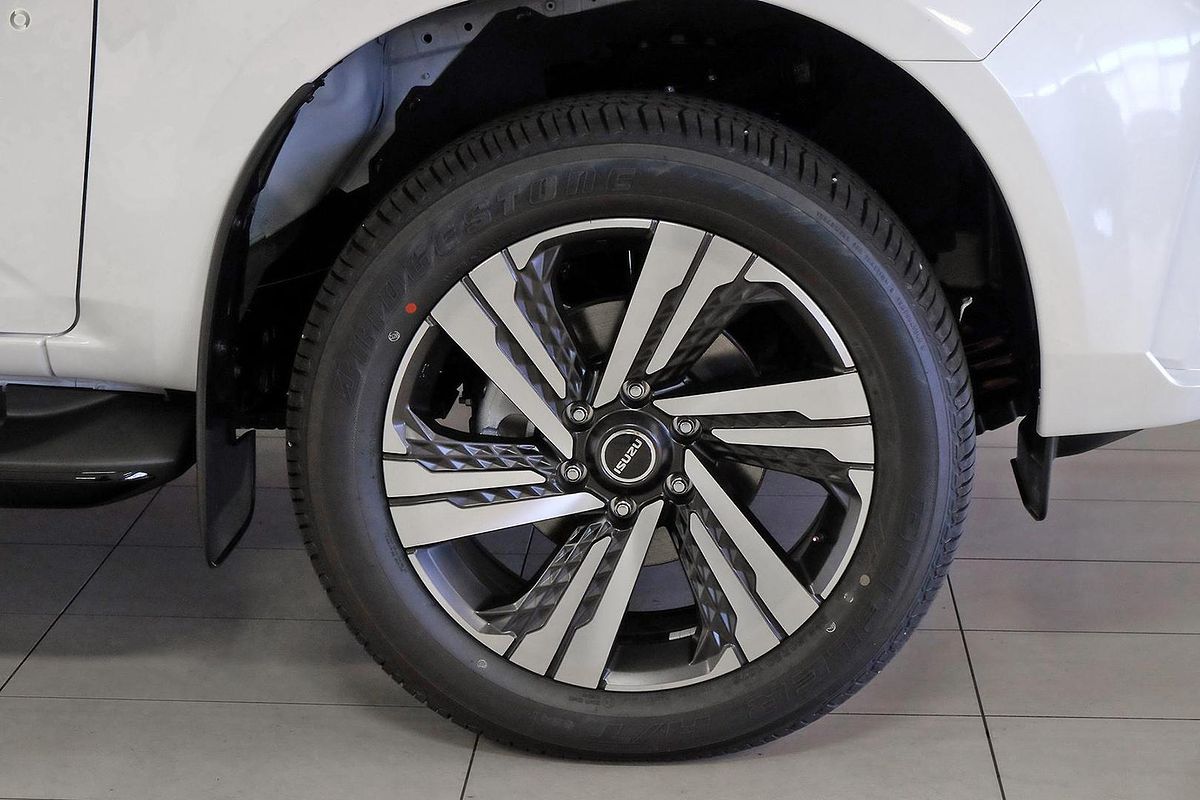 2025 Isuzu MU-X LS-T image 7