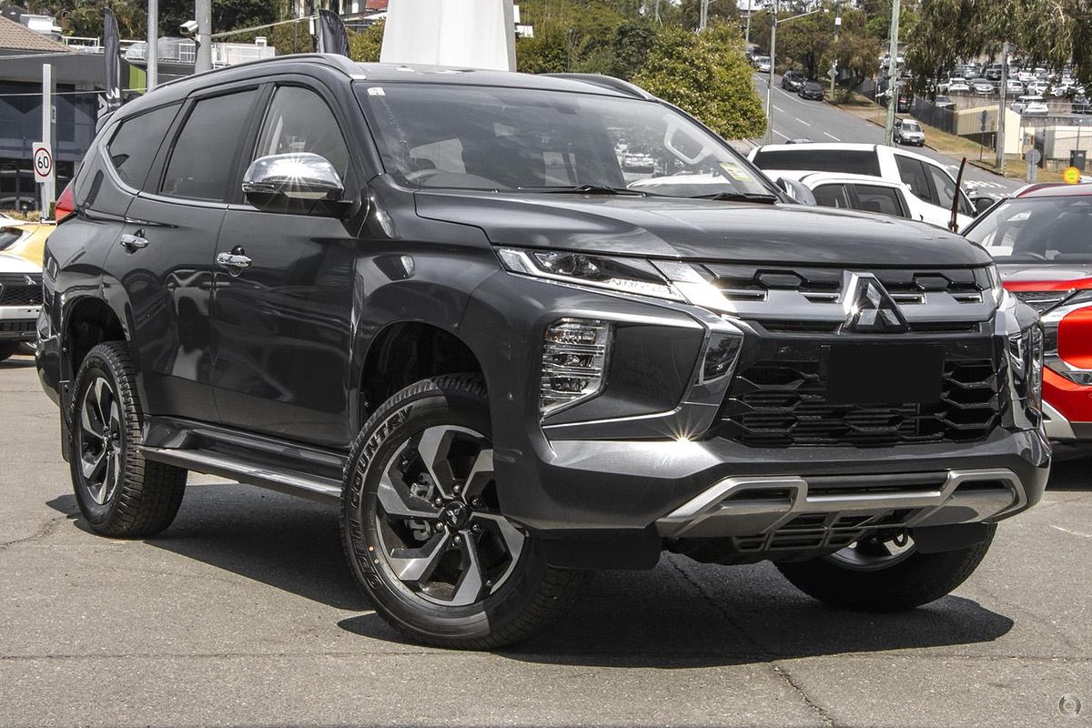 2025 Mitsubishi Pajero Sport GLS QG