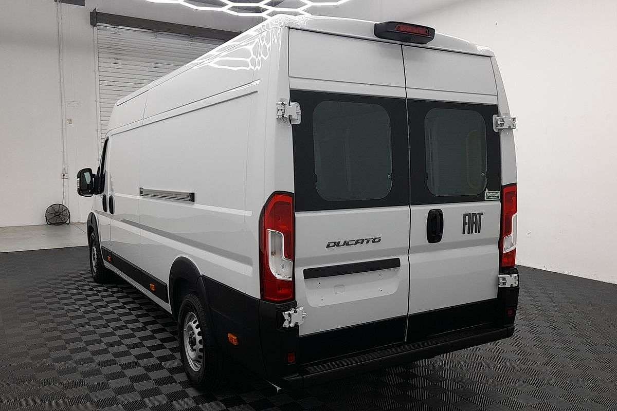 2026 Fiat Ducato Series 2 ELWB Mid Roof image 8