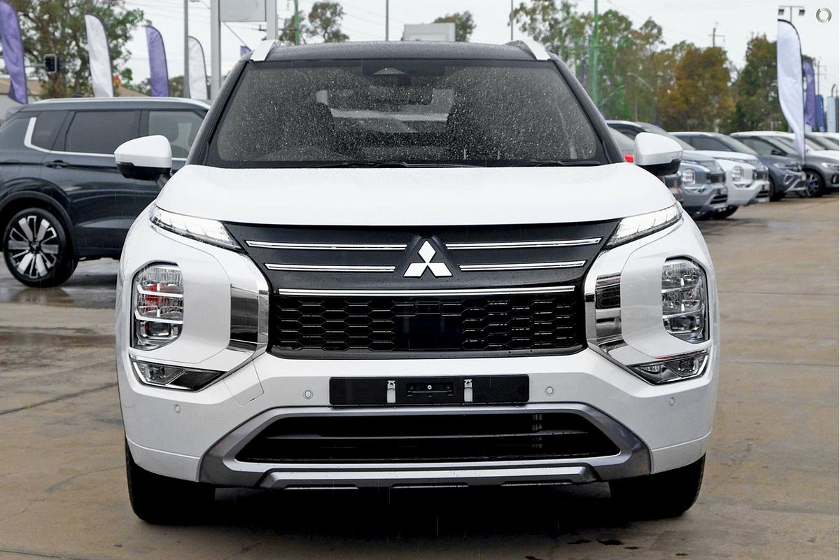 2026 Mitsubishi Outlander Exceed Tourer ZM