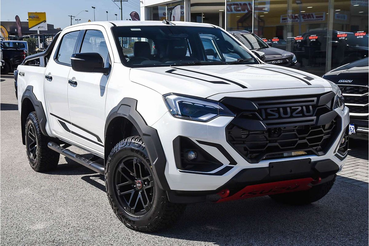 2026 Isuzu D-MAX BLADE 4X4