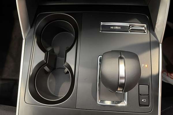 2025 Mazda CX-60 G25 Pure KH Series thumb-24