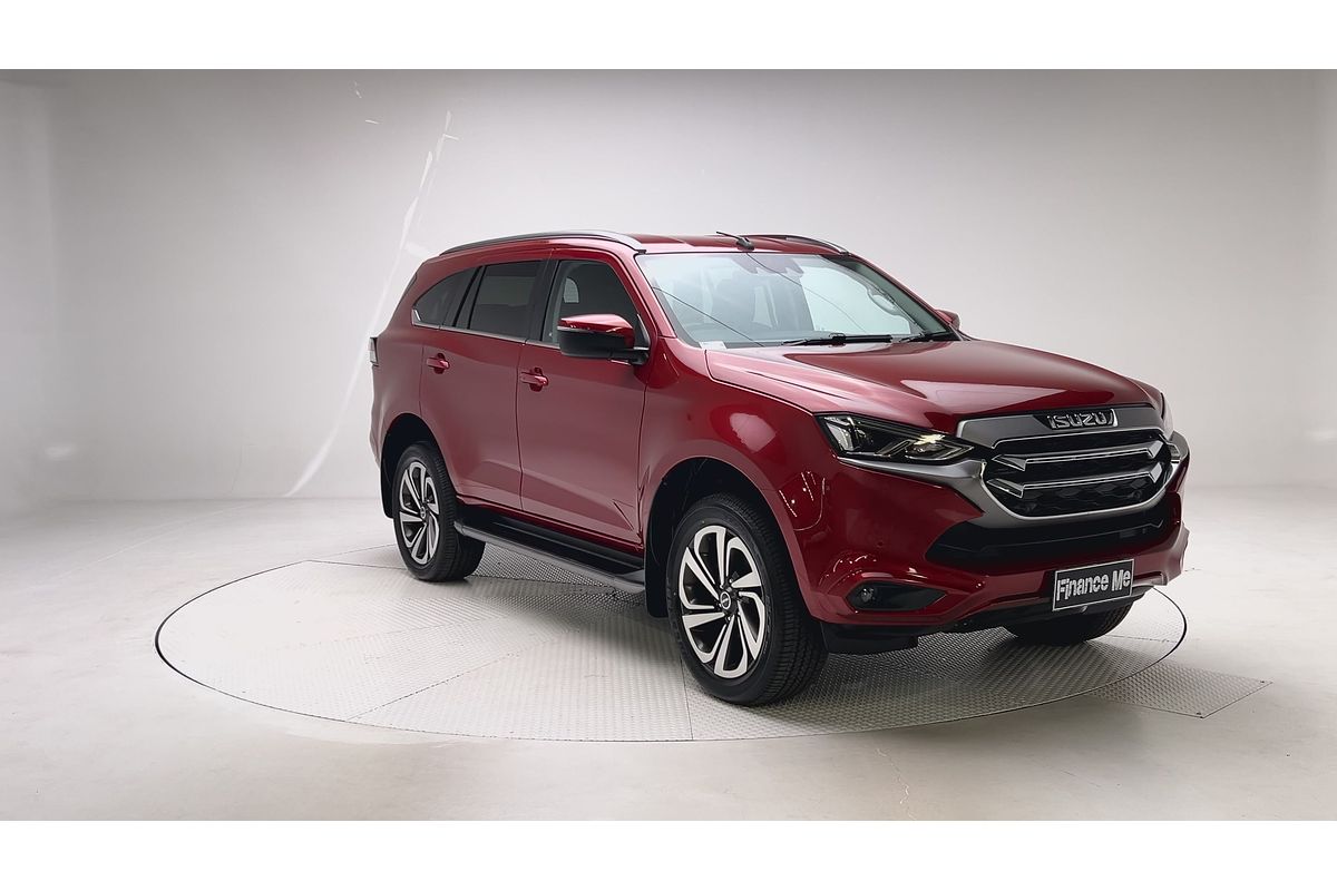 2022 Isuzu MU-X LS-T