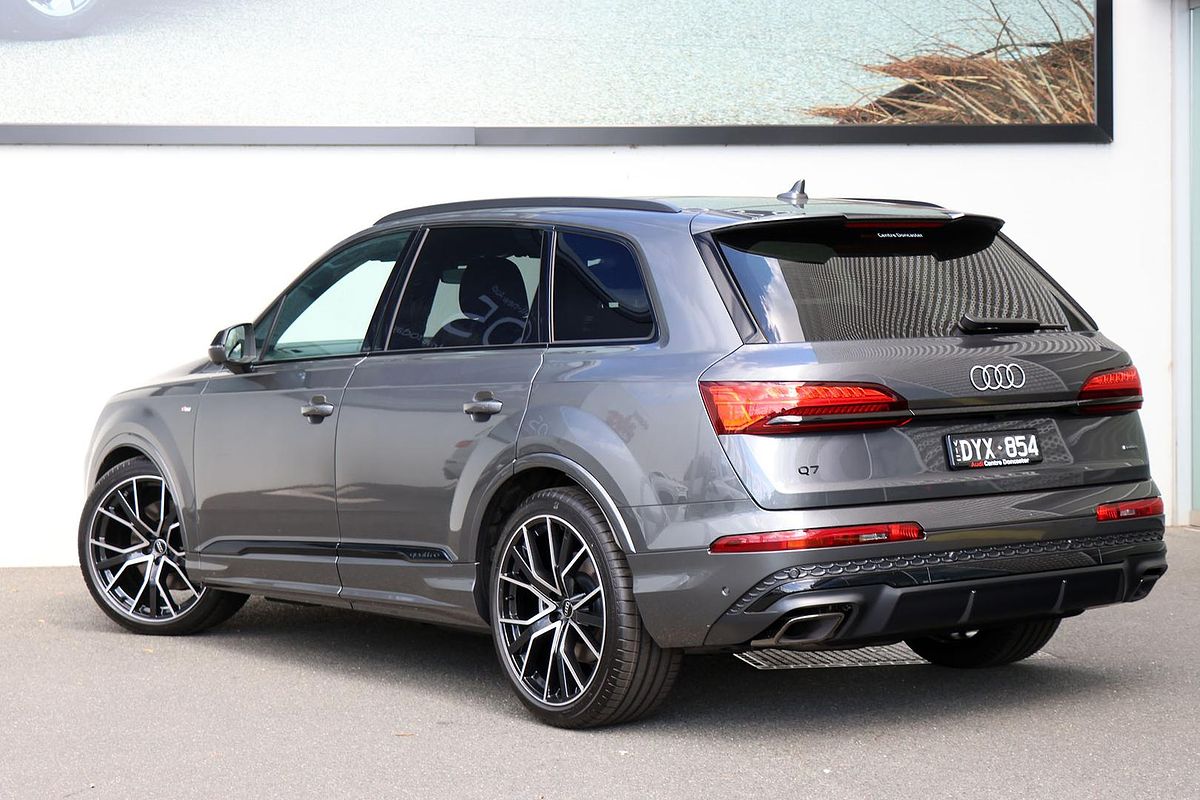 2026 Audi Q7 TFSI 250kW S line 4M