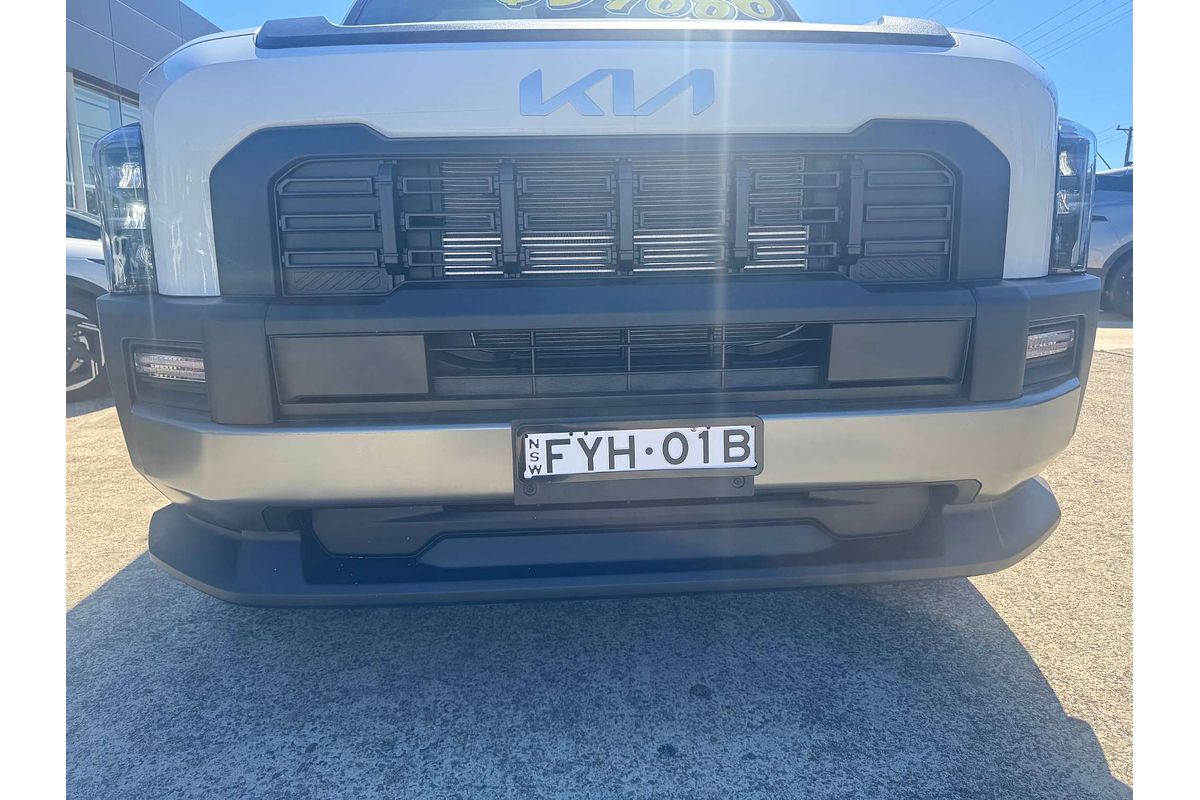 2025 Kia Tasman SX TK 4X4