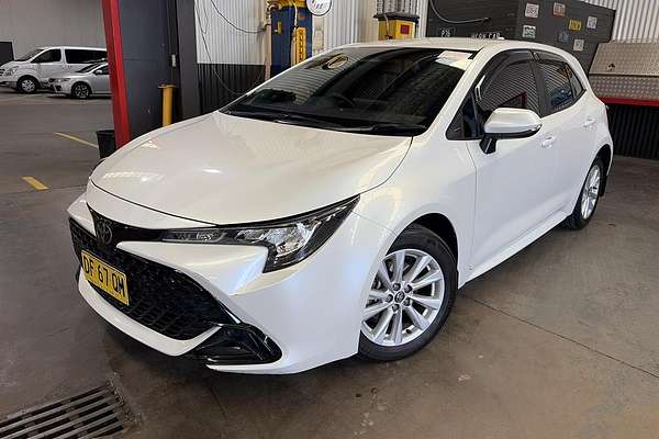 2022 Toyota Corolla ASCENT SPORT MZEA12R